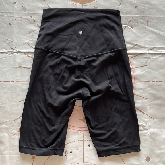 lululemon Align™ High-Rise Short 8” - Picture 4 of 4